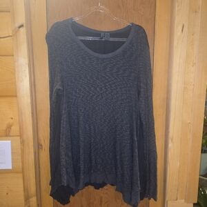 Left of center small rayon blend gray acemetrical hem gray long-sleeved tunic